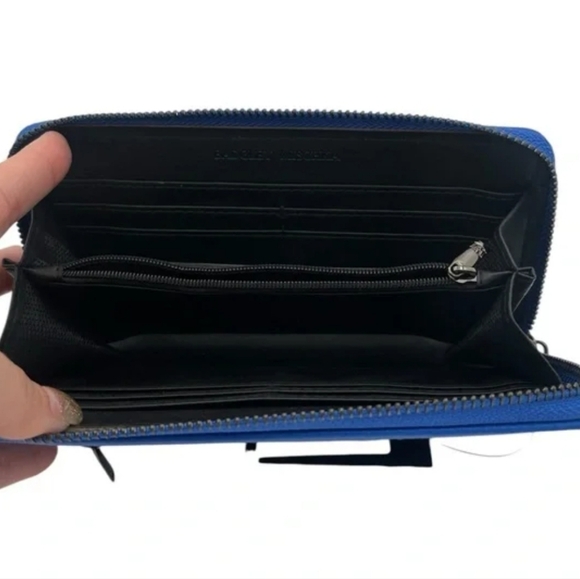 Badgley Mischka Electric Blue Long Wallet with Front Zipper - Picture 6 of 6